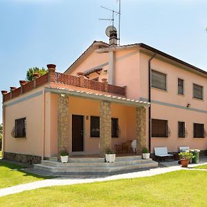 Villa Ninfa Alburnea Anzio Exterior photo