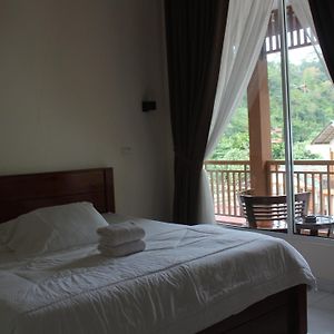 Wild Paradise Guest House & Jungle Trekking Booking With Us Bukit Lawang Exterior photo