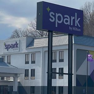 Spark By Hilton Newcomerstown Exterior photo