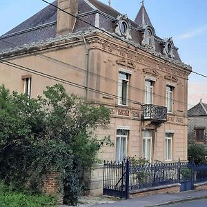 Le Petit Chateau Bed and Breakfast Saint-Michel  Exterior photo