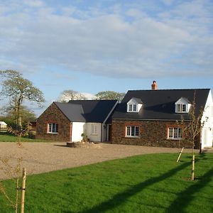 The Paddock Bed and Breakfast Haverfordwest Exterior photo