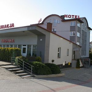 Hotel Trojka Przemyśl Exterior photo