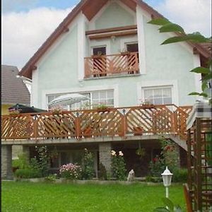 Rebeka Panzió Bed and Breakfast Tihany Exterior photo