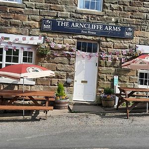 Arncliffe Arms Bed and Breakfast Glaisdale Exterior photo