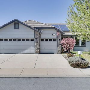 Sparks Home With Fenced Yard 8 Mi To Dtwn Reno! Exterior photo