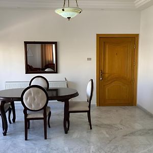 Furnished Family Apartment In Dahyet Al-Rasheed With Free Parking Amán Exterior photo