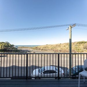 Apartamento Beachfront Haven Christchurch Exterior photo