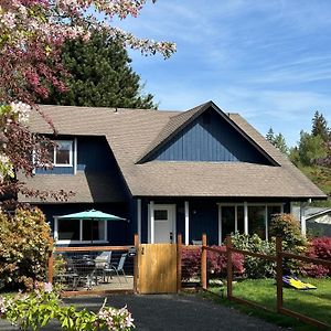 Delightful Family-Friendly Home In The Heart Of Wa Olympia Exterior photo
