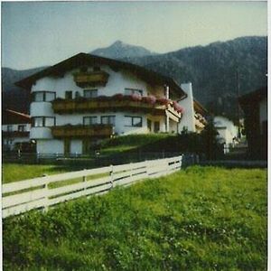 Apartamento Landhaus Brigitta Innsbruck Exterior photo