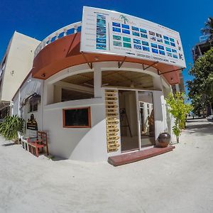 Hotel Shadow Palm Maafushi Exterior photo