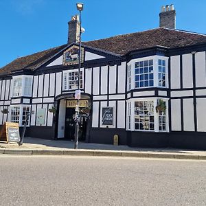 White Hart Hotel By Greene King Inns Braintree Exterior photo