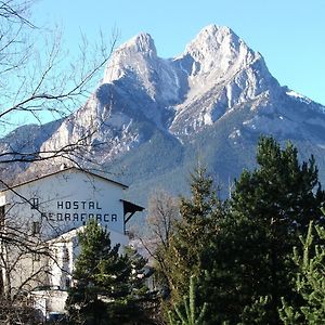 Hotel Hostal Pedraforca Saldes Exterior photo