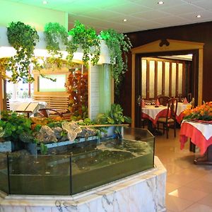 Hotel Isabel Isla Plana Restaurant photo
