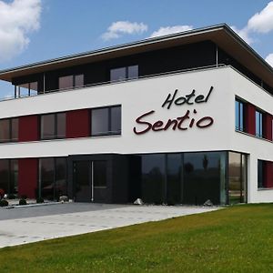 Hotel Sentio Vöhringen Exterior photo