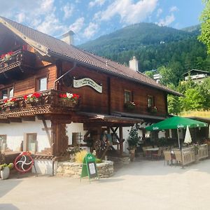 Almhütte zwei Welten Bed and Breakfast Obervellach Exterior photo