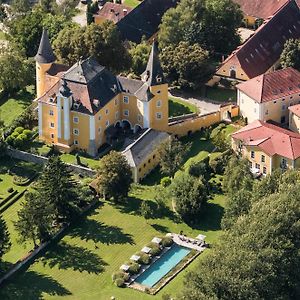 Hotel Schloss Mühldorf Feldkirchen an der Donau Exterior photo