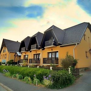 Hotel Tóth Vendégház Bük Exterior photo