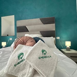 Emerella Luxury Suites-Siderno Lungomare Exterior photo
