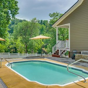 Modern Tims Ford Lake Home With Private Dock And Pool! Lynchburg Exterior photo