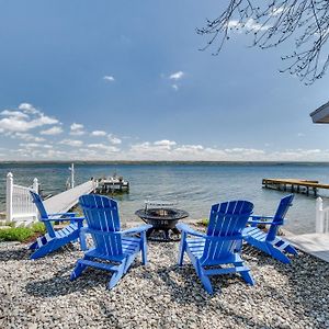 Waterfront Romulus Getaway With Private Dock! Villa Exterior photo