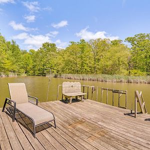 Historic Clark Cabin With Deck And Fishing Pond Access Villa Exterior photo