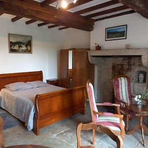 Maison Studio Village Medieval Mont-Saint-Jean  Room photo