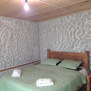 Peak Mazeri Guest House Room photo