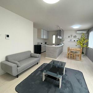 Apartamento Clover House 大人数向け一軒家 Matsubara Exterior photo