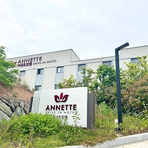 Annette Motel Goseong  Exterior photo