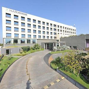 Hotel Narayani Heights, Ahmedabad Exterior photo