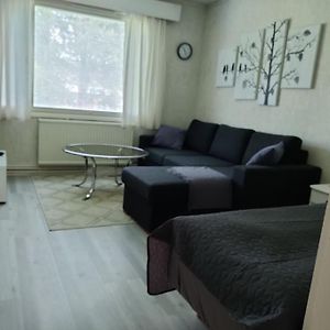 Apartamento Yksioe Omalla Puusaunalla Kuusamo Exterior photo