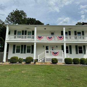 Cartersville Colonial Exterior photo