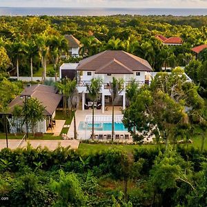 Gorgeous Four Bedroom Villa La Romana Exterior photo