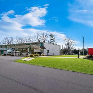 Econo Lodge Clemson Exterior photo