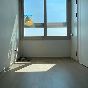 Apartamento 오션뷰가 보이는 편안한 휴식공간 Ansan Exterior photo