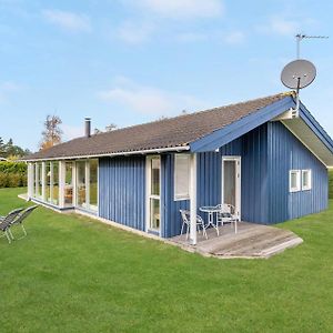 Cozy Home In Nakskov With Kitchen Knubbeløkke Exterior photo