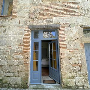 Hotel La Tour De Cadel Lauzerte Exterior photo