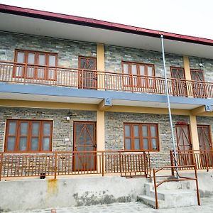 Hotel Pari Ghar Ghanpokhara Exterior photo