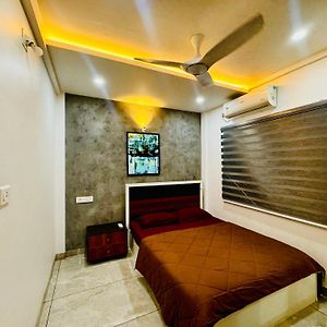 Apartamento Luxurious 3Bhk Grandeur Thiruvananthapuram Exterior photo
