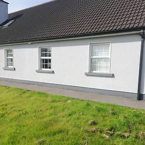 Apartamento Lakeview House Galway Exterior photo