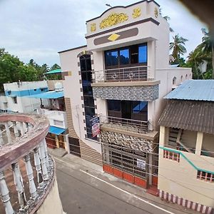 Apartamento Marudha Temple View Thiruvidaimaruthur Thiruvidaimarudur Exterior photo