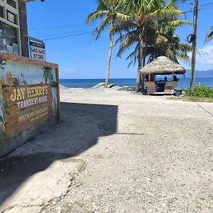 Apartamento Jay Henry Transient Beach House, B Pagudpud, Blue Lagoon Beach Exterior photo