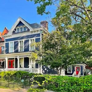 Charming 1800S Home In Historic Hills District Saint Paul Exterior photo