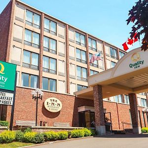 Quality Inn & Suites Downtown Charlottetown Exterior photo