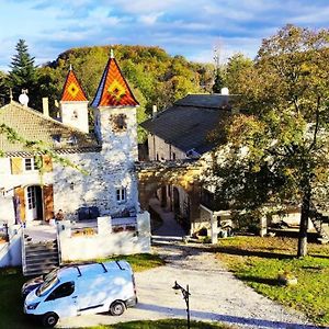 Domaine Des Chabriers Bed and Breakfast Ourches Exterior photo