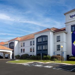 Hotel Spark By Hilton Savannah Airport Exterior photo