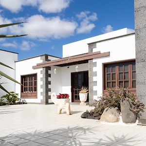 Villa Estrella Polar Tahiche Exterior photo