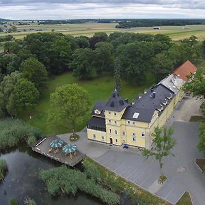 Hotel Palac Lucja Bb Zakrzów Exterior photo