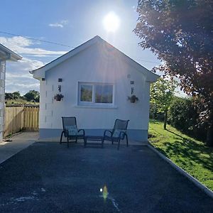 Apartamento Ollie'S Studio Den Wexford Exterior photo