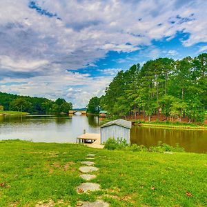 Private Island Getaway In Roanoke Rapids With Grill! Villa Exterior photo